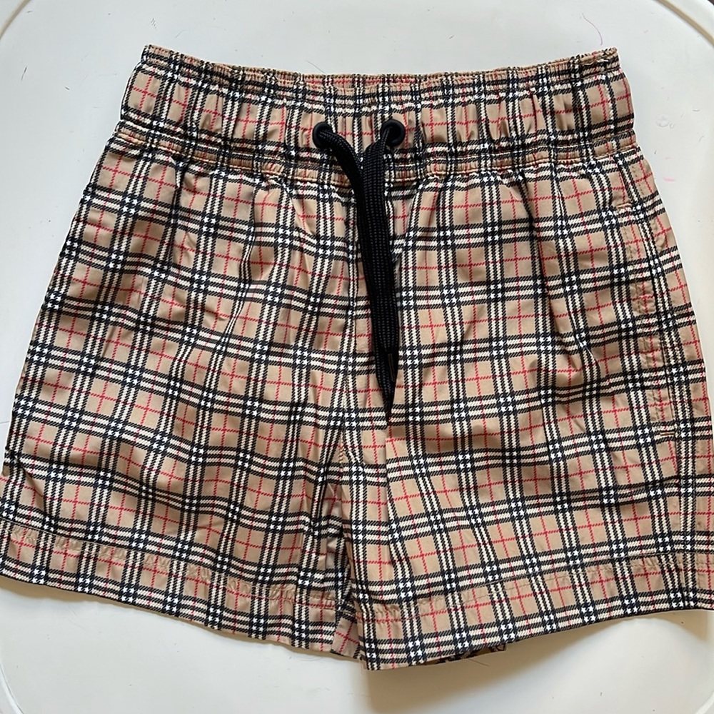 Burberry shorts boys